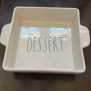 Rae Dunn casserole dish
